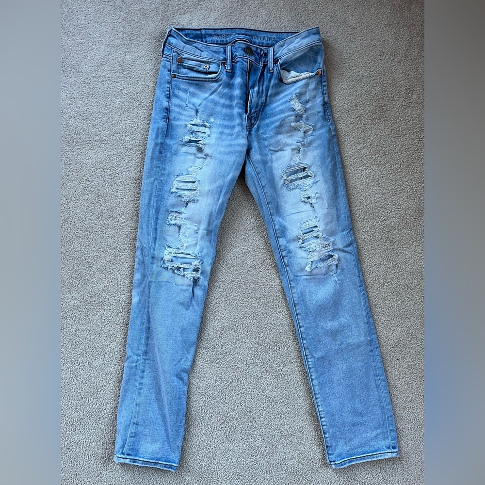 Men’s American Eagle skinny jeans